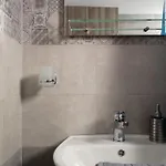 شقة ύδνα